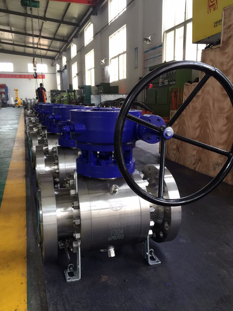 Full bore hard sealing ball valve